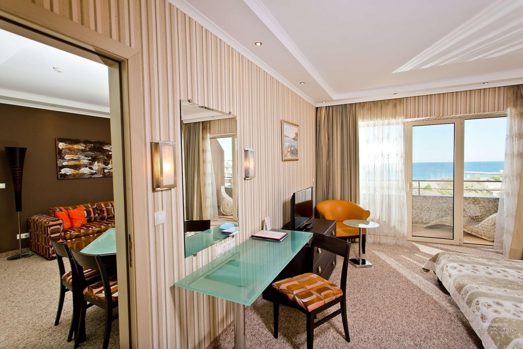 Grand Hotel Pomorie - Medical Spa Exterior photo A room at the Hilton Tel Aviv