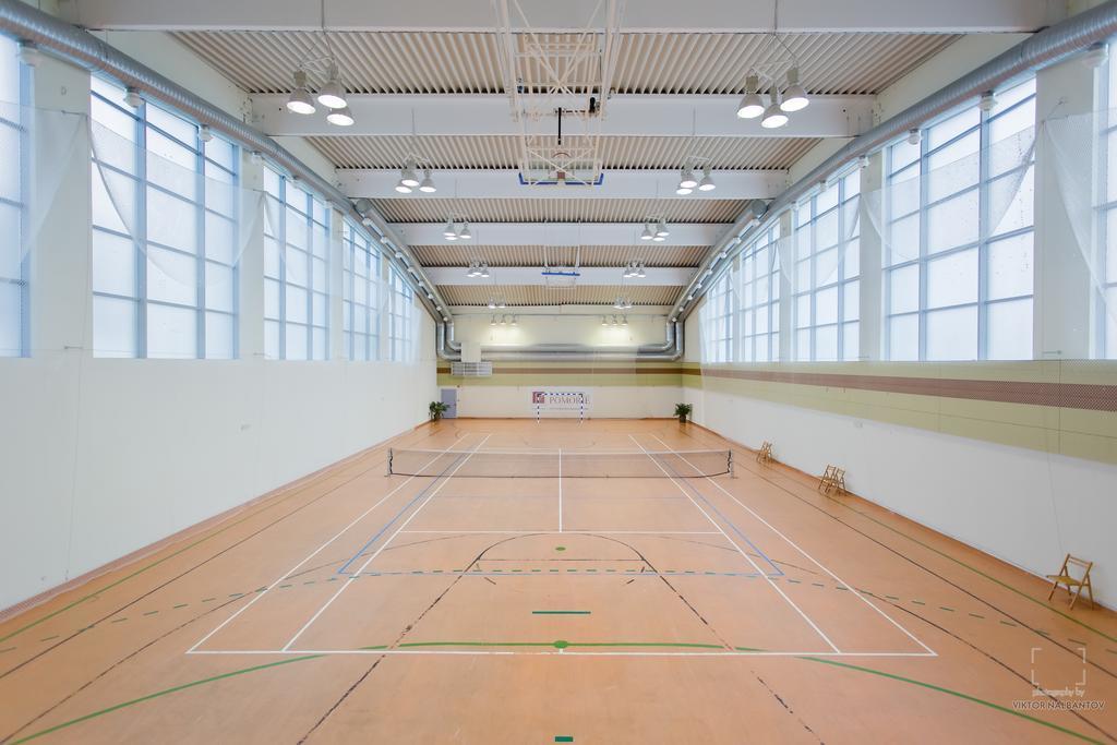 Grand Hotel Pomorie - Medical Spa Exterior photo The Sports Hall