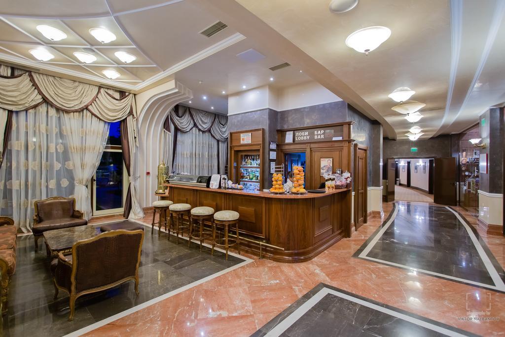 Grand Hotel Pomorie - Medical Spa Exterior photo Lobby